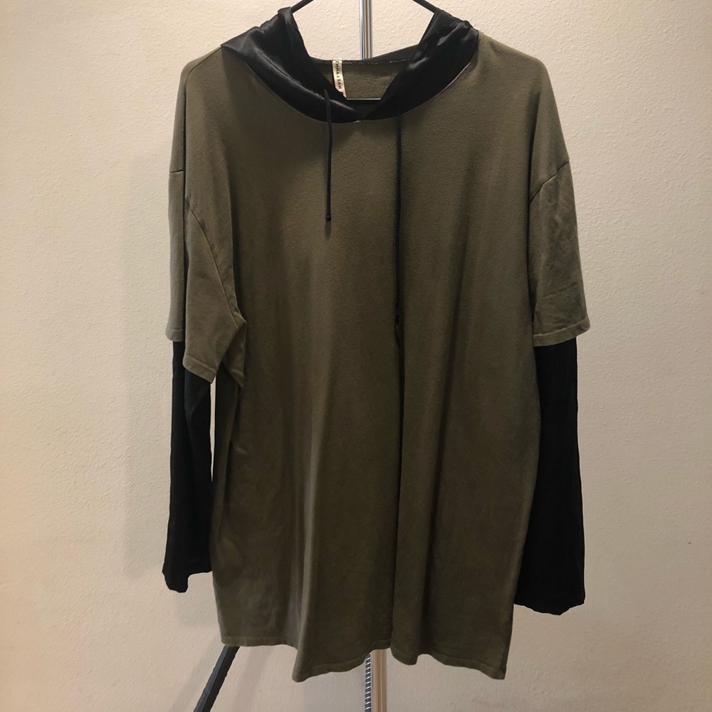 LF T-shirt/hoodie